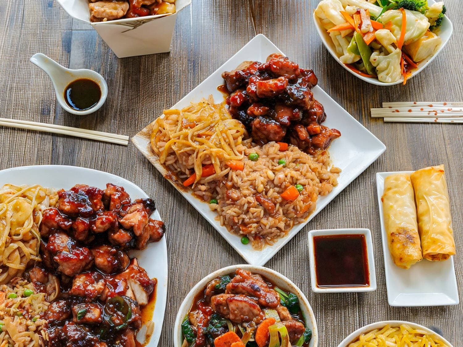 Lion Comida Oriental (Universidad)