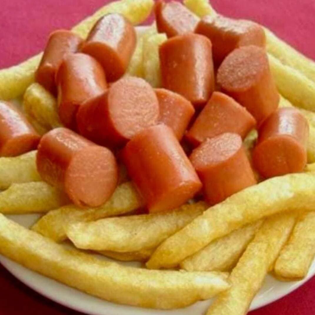 Salchipapas