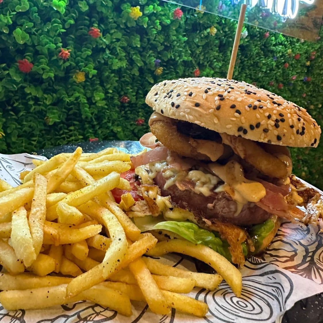 Hamburguesa Tuna especial