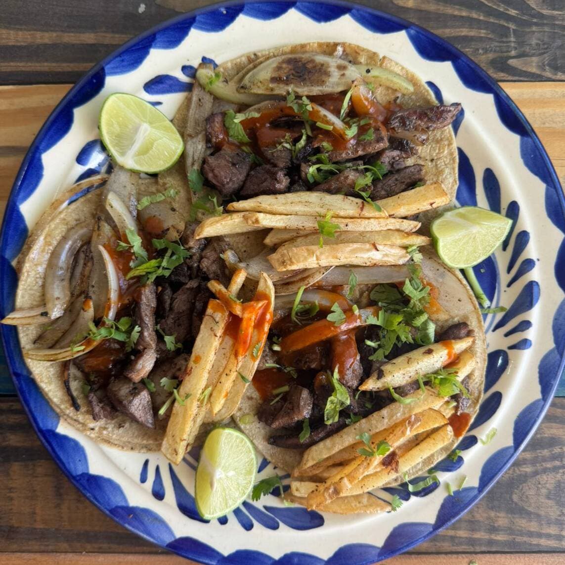 SuperCombo 3 Tacos de Bistec con Papas + Bebida