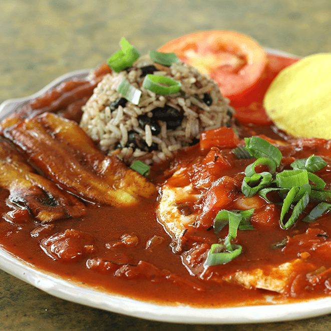 Gallo Pinto con Huevos Rancheros/Quesito blanco