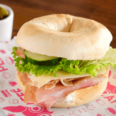 Bagel Jamón y Queso