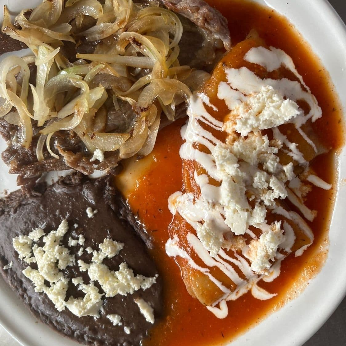 Cecina Encebollada