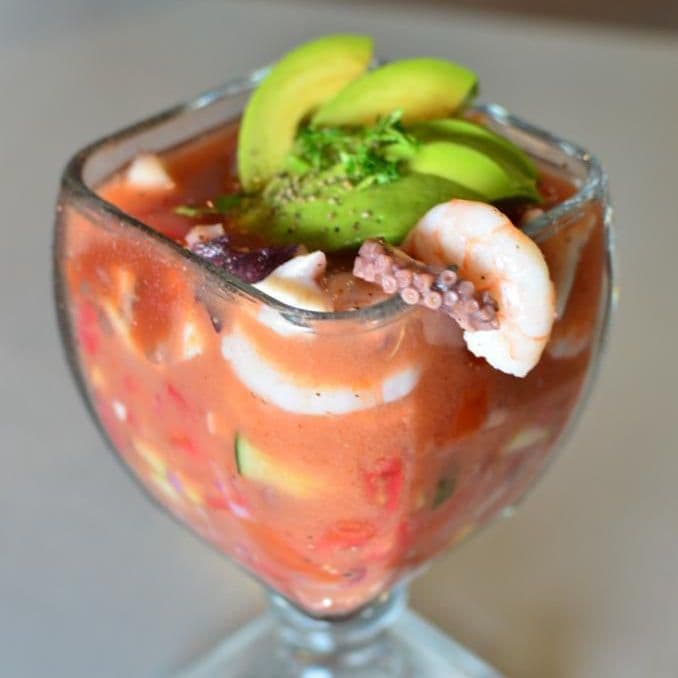 Cóctel mixto