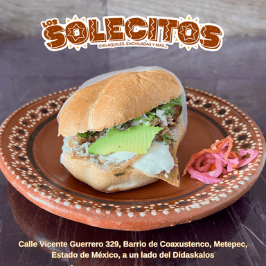 Torta de Chilaquiles Sencilla