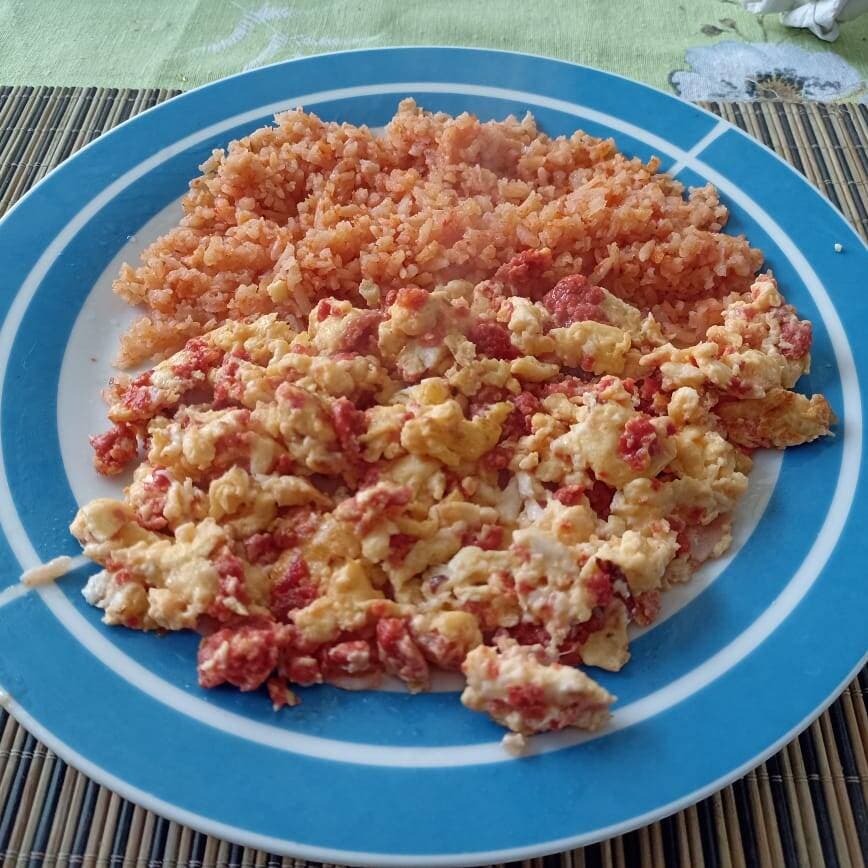 Huevos con Chorizo
