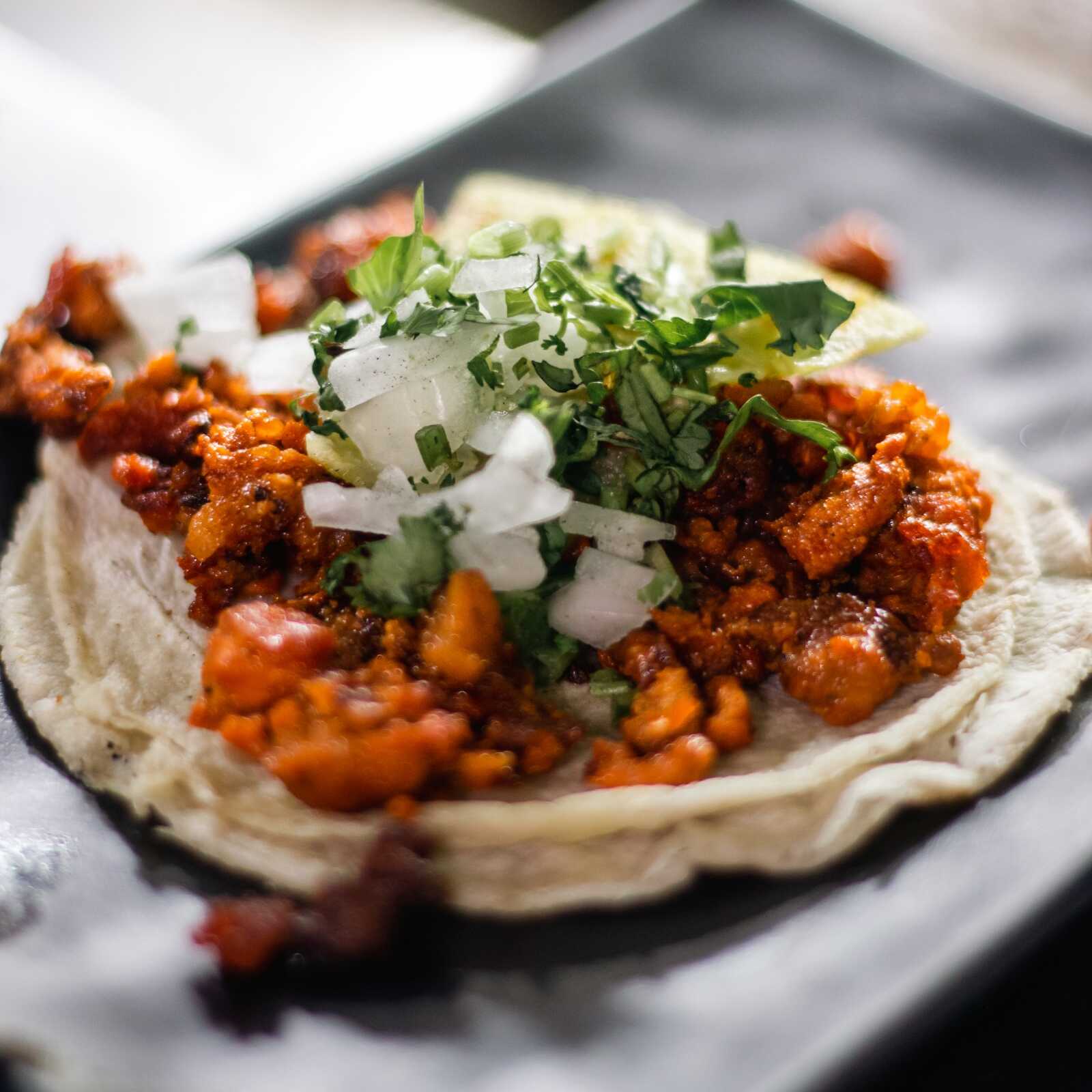 TACO DE LONGANIZA