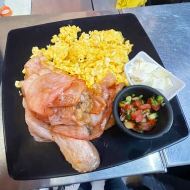 Huevos Bacon
