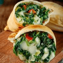 EMPANADA DE ESPINACA Y MORRON ASADO