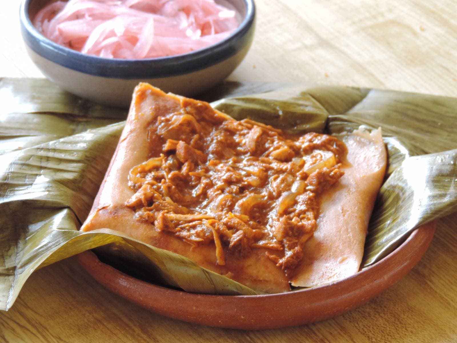 Paquete Tamales en Hoja de Plátano + Bebida