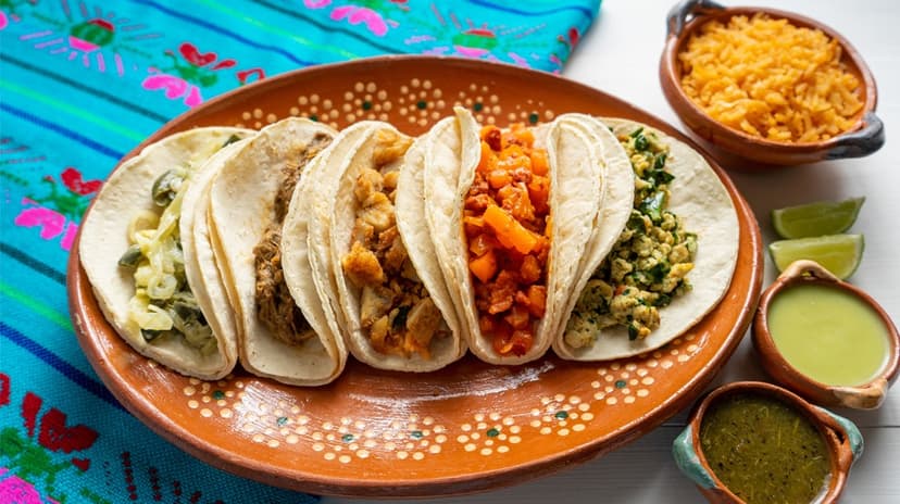 Tacos Acorazados Y Caldos Doña Luz