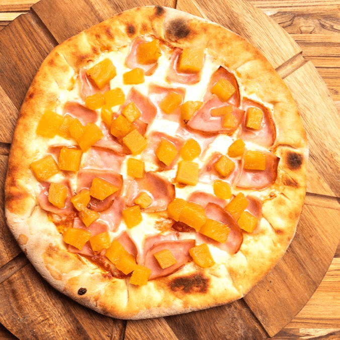 Pizza Hawaiana + Bebida 250 ml