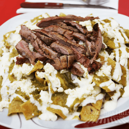 Chilaquiles Verdes con Res