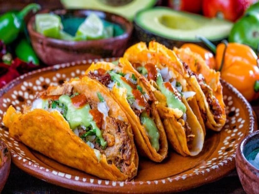 Barbacoa y tacos dorados farias
