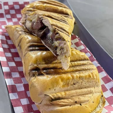 Sándwich Pechuga al Carbón