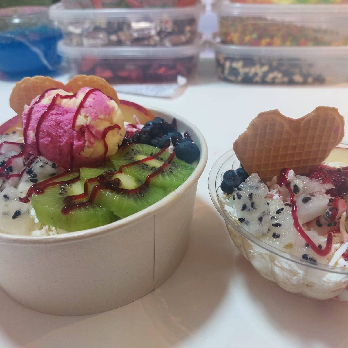 1 Ensalada de frutas Jr + Ensalada de fruta grande