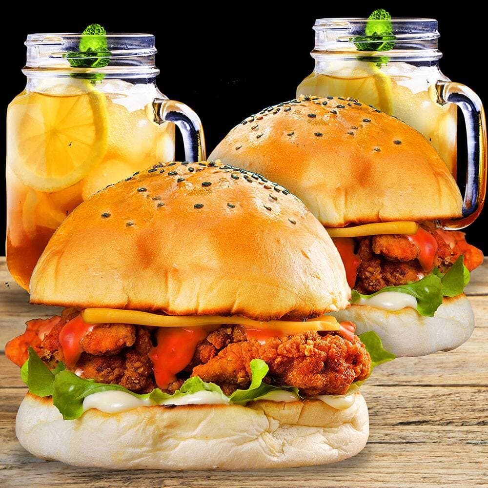 2 Buffalo Crispy +  Té de la casa (1 ltro)