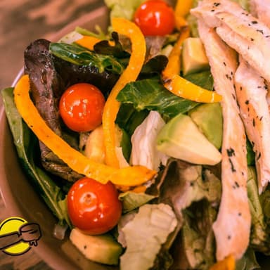 Ensalada de Pechuga de Pollo a la Plancha