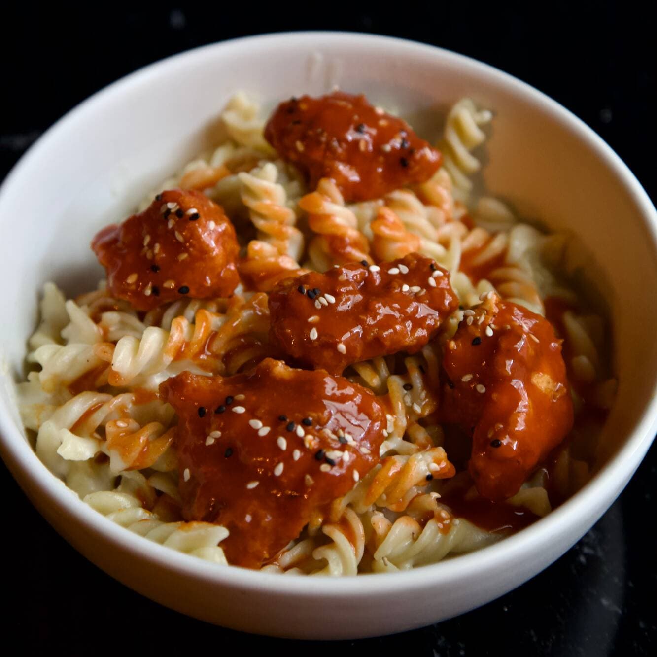 Creamy Alfredo Fusili Boneless