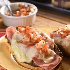 Molletes con Jamón 3 piezas