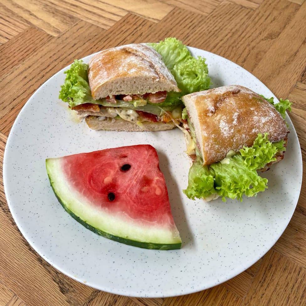 Combo Sandwich y Latte