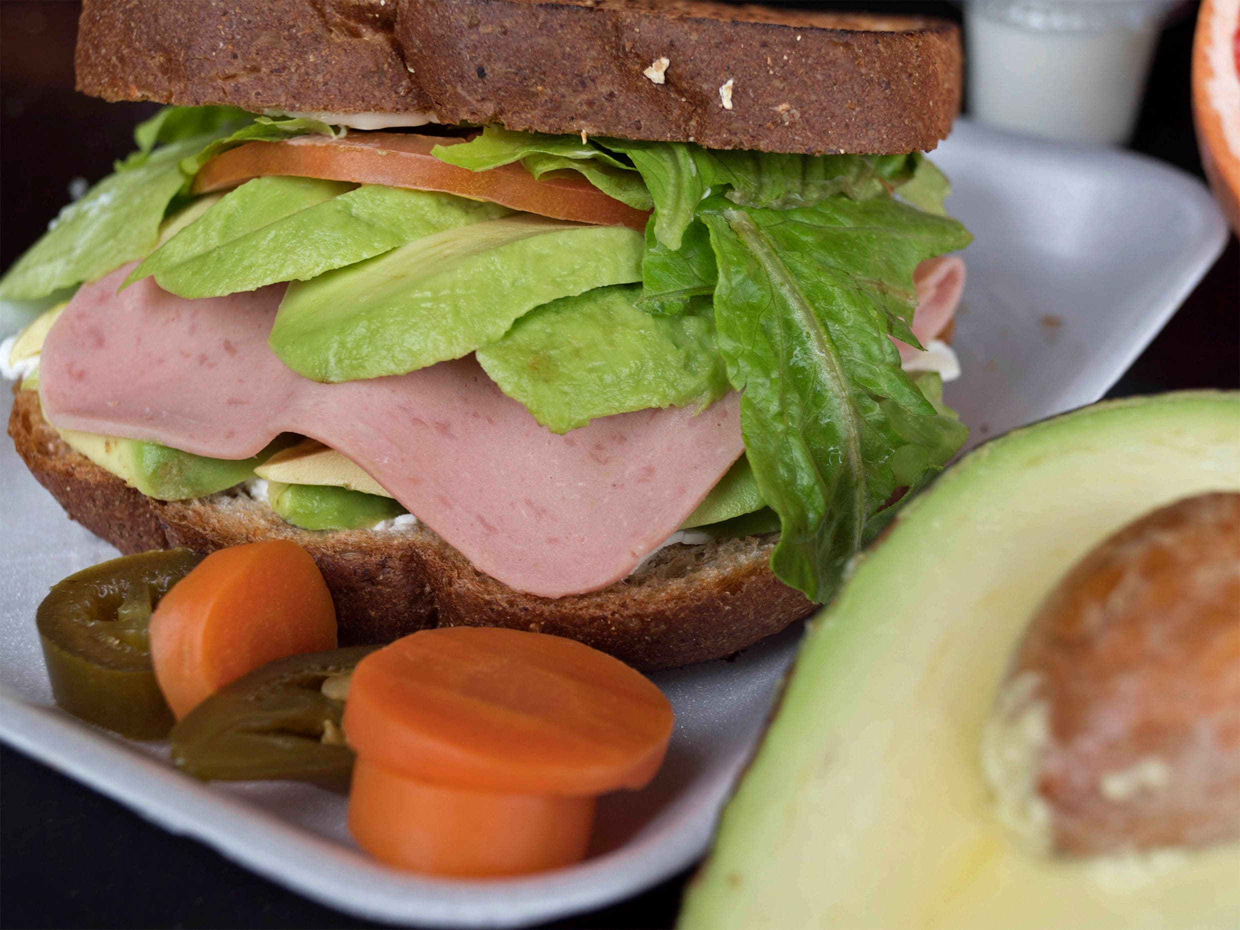 Combo Sándwich Tradicional + Jugos para Combinar