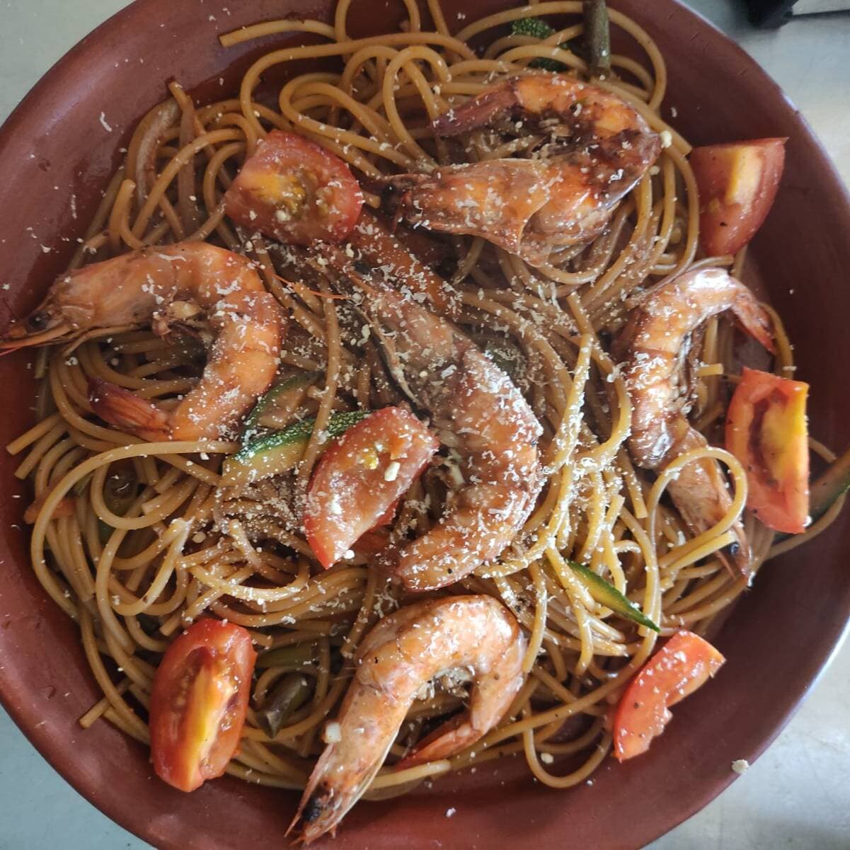 Espagueti con Camarones