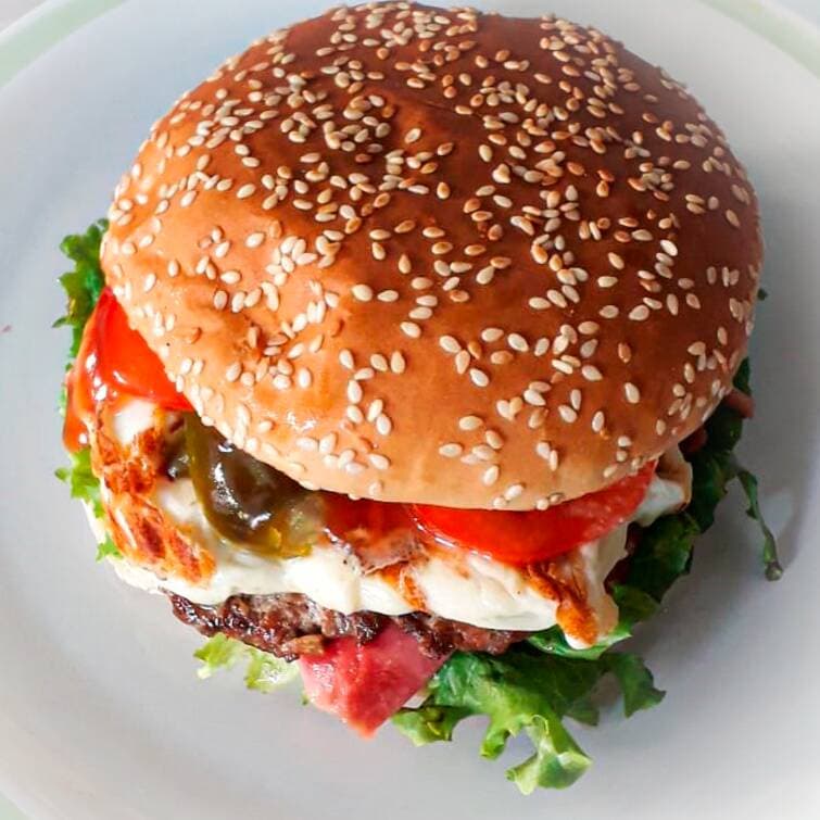 Hamburguesa Clásica.