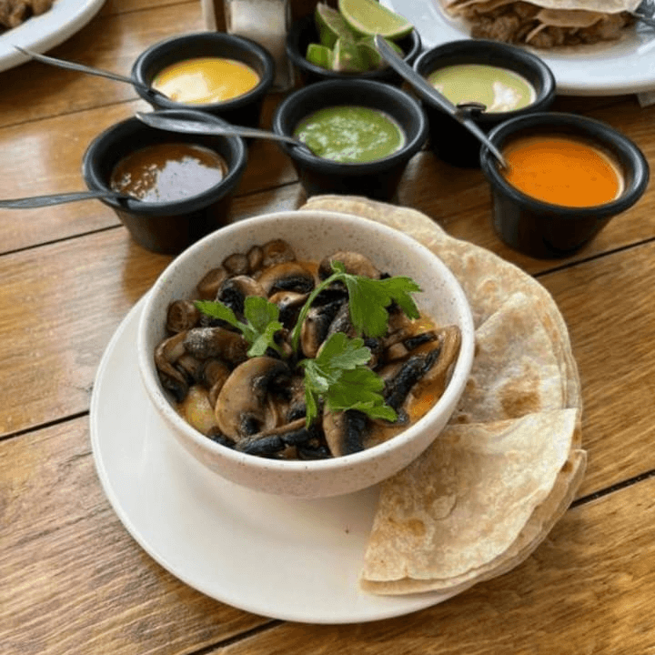 Queso Fundido de Champiñones