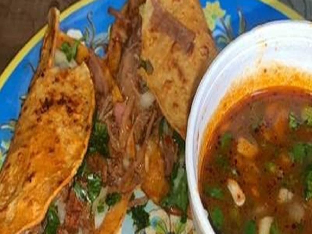 Birrieria y Taquería Aaron