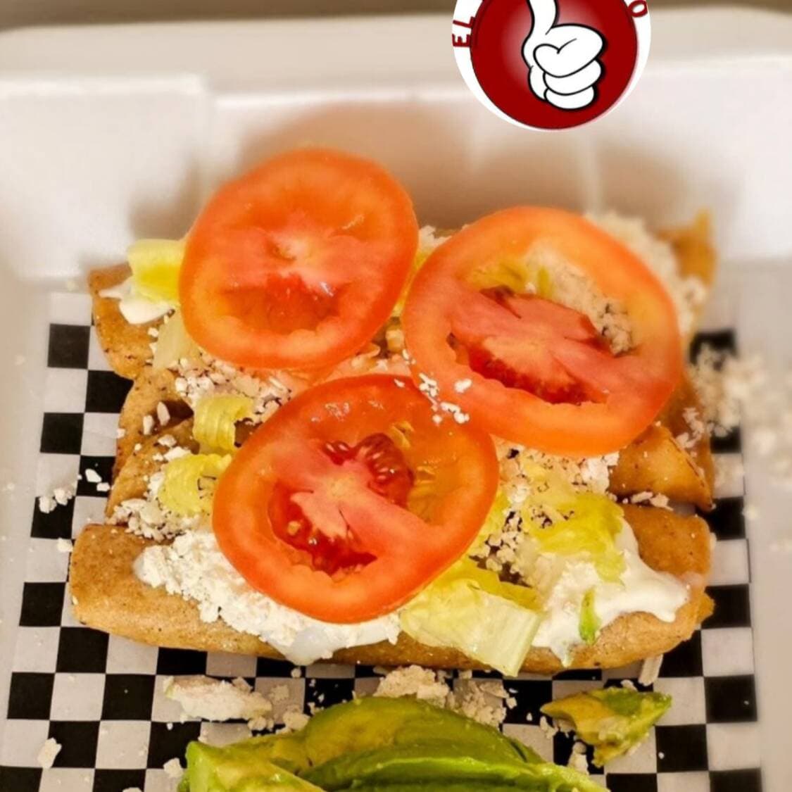 Tacos dorados