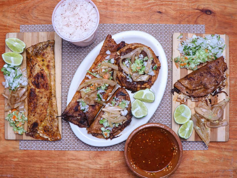 Los Tapatíos Tacos Centro