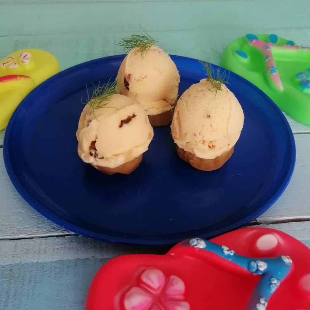 HELADO DE MANTECADO CON XOCONOSTLE