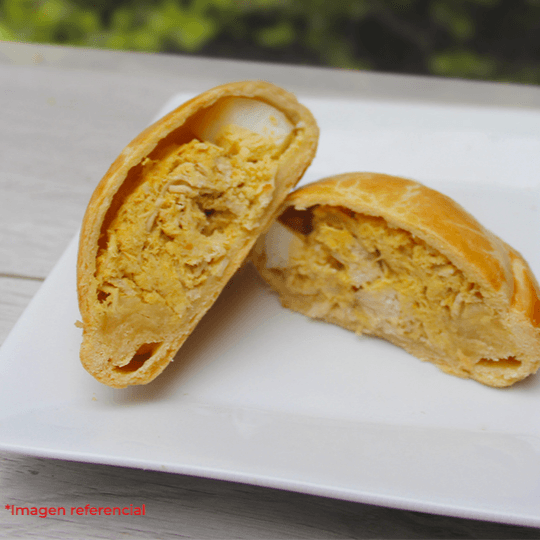 Empanada De Aji De Gallina
