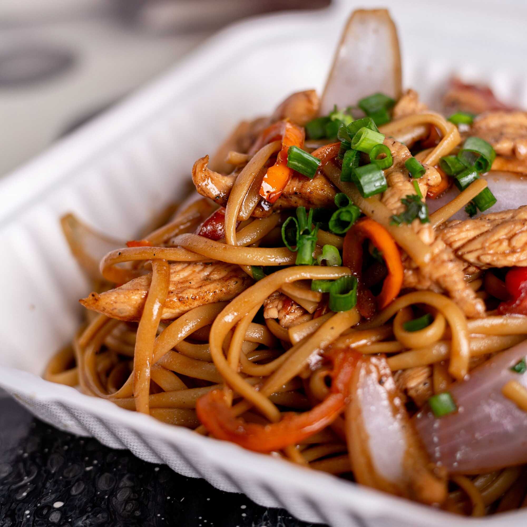 TALLARIN SALTADO