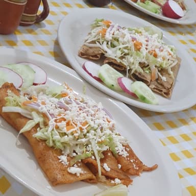 Paquete 4 (Enchiladas + Tacos)