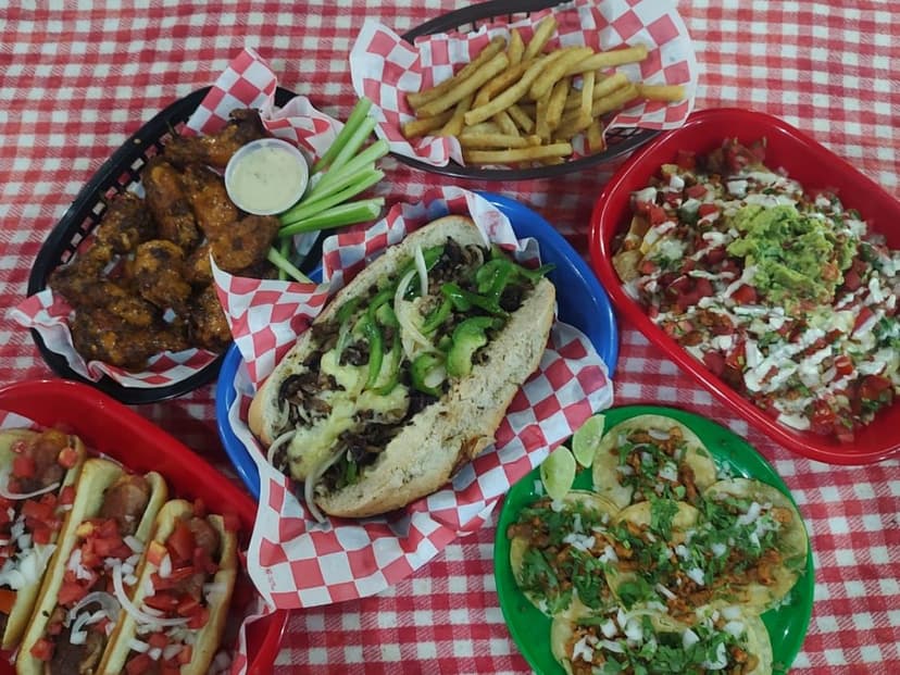 La Patrona Tacos Torpedos Snacks & Beer