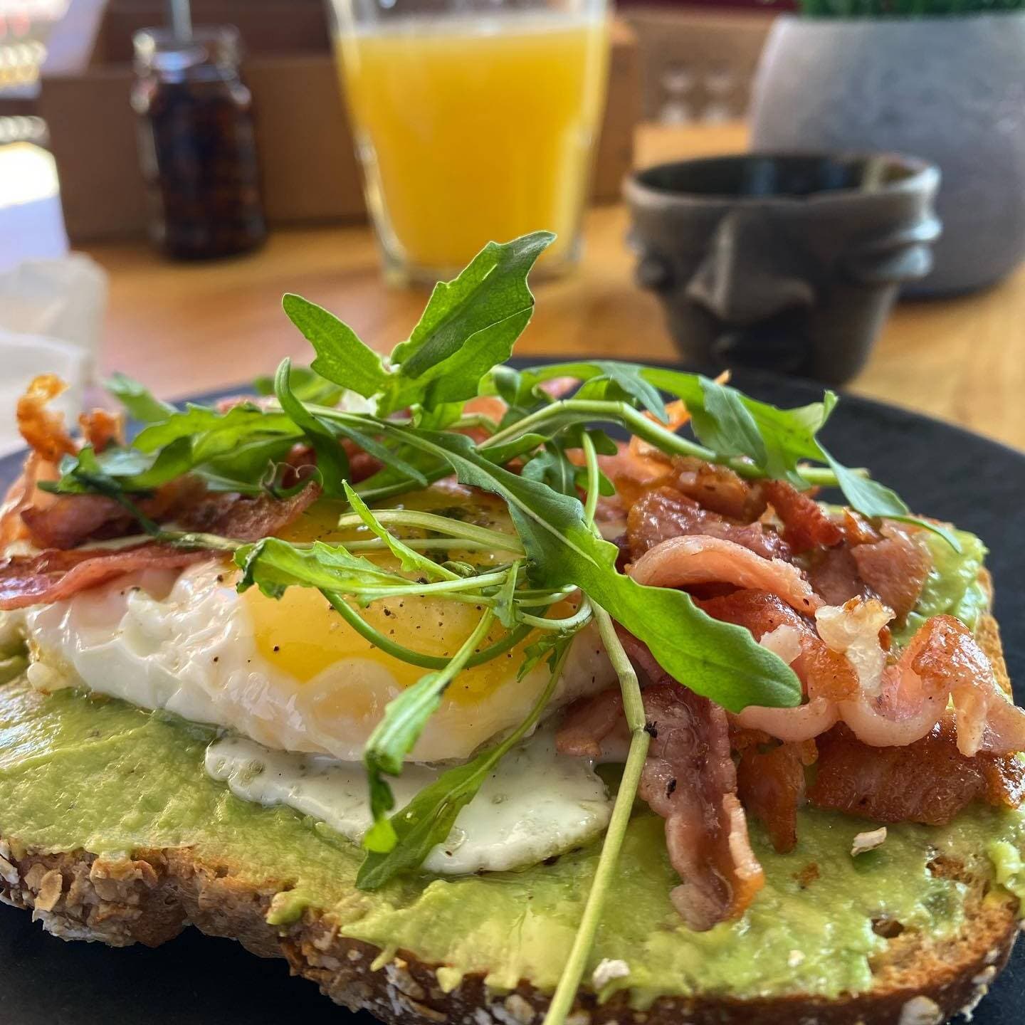 Toast Quelite (Salado)