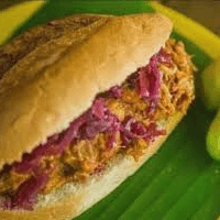 TORTA DE COCHINITA PIBIL