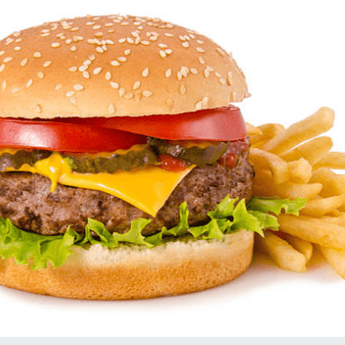 Hamburguesa de casa + papas fritas