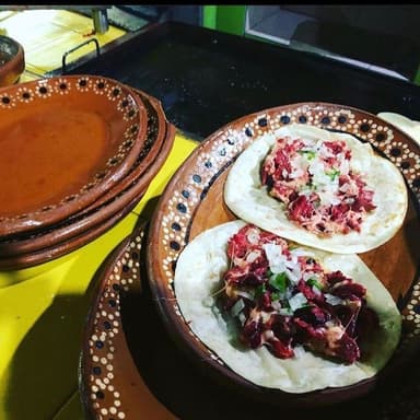 Tacos Suizos de Pastor de Maíz