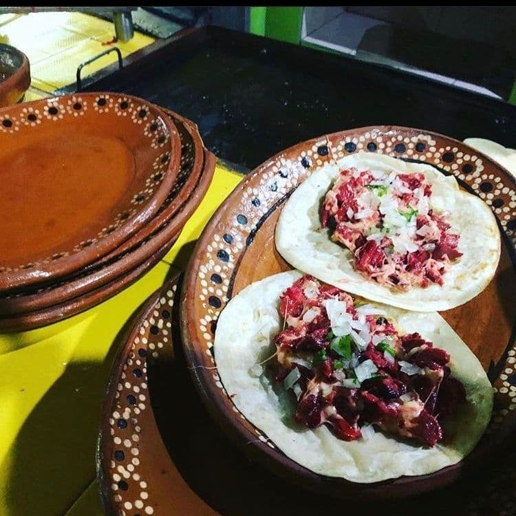 Tacos Suizos de Pastor de Maíz