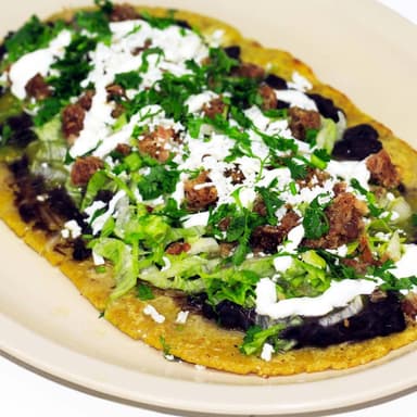 Huarache de Bisteck