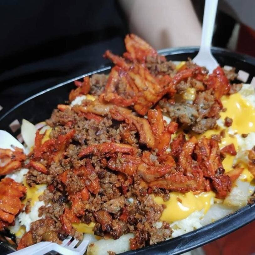 Papas Dos Quesos Mixtas