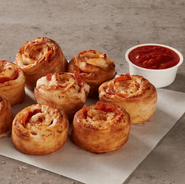 Rolls de pepperoni