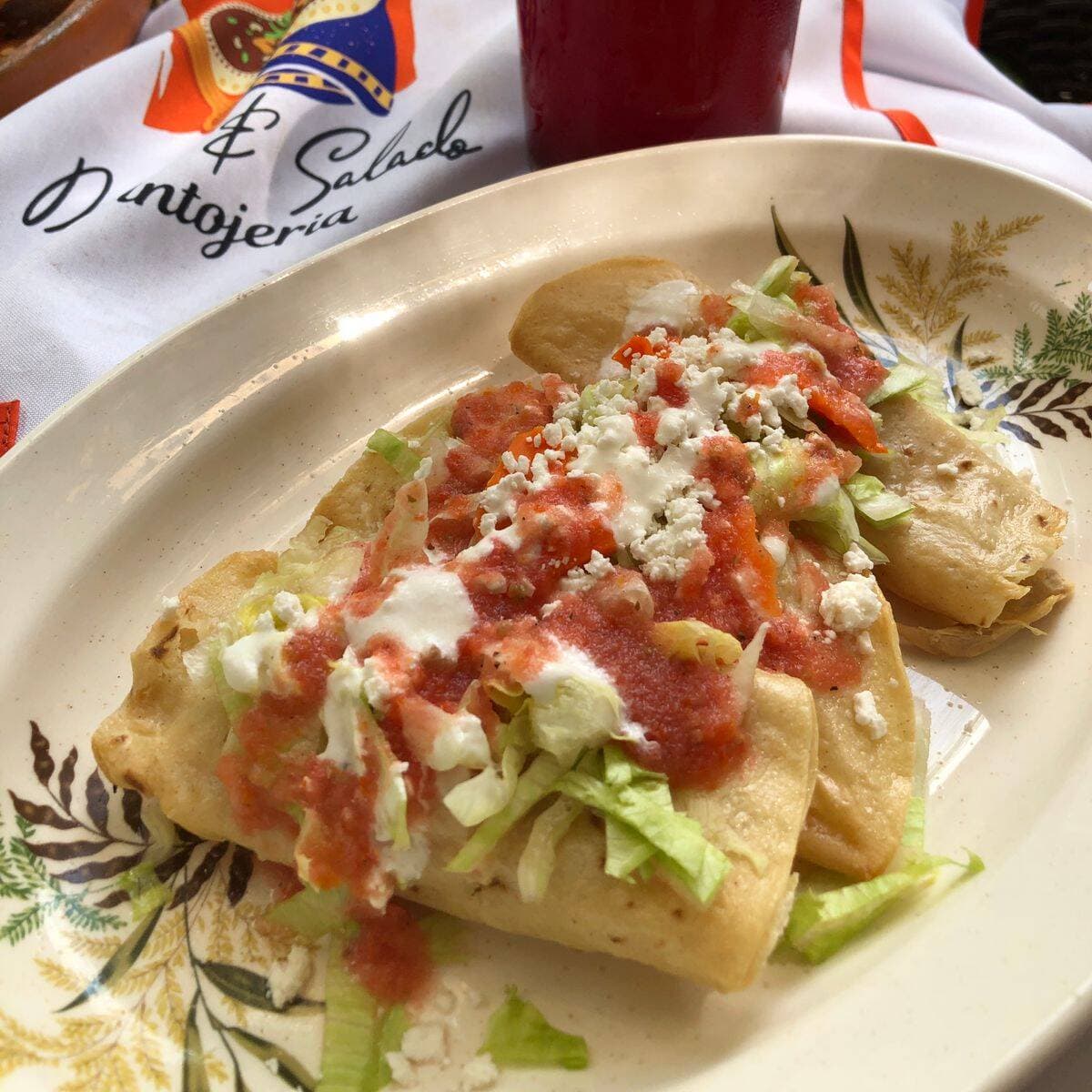 Empanada con Quesillo