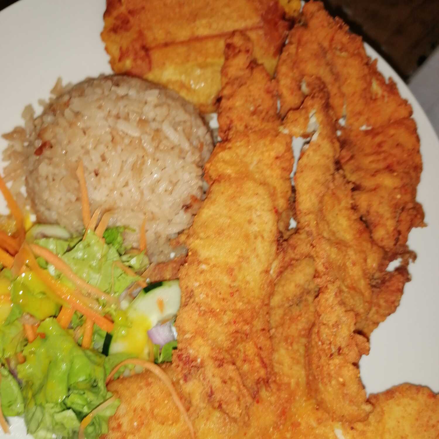 Almuerzo Completo con Chuleta de Pescado