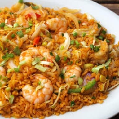 Arroz Pollo y Camarón ( 2 porciones )