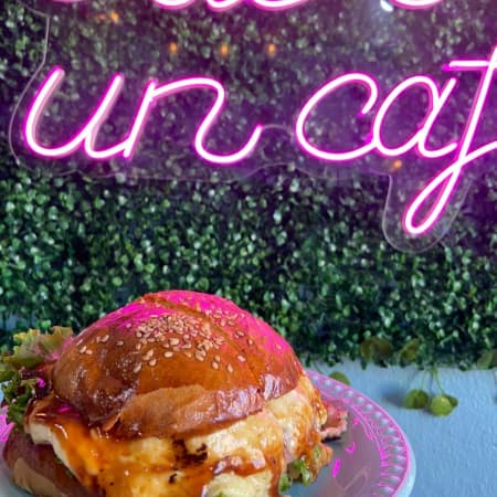 Hamburguesa Clásica