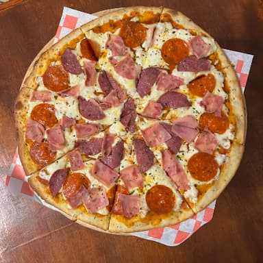 Carnes Frías Pizza